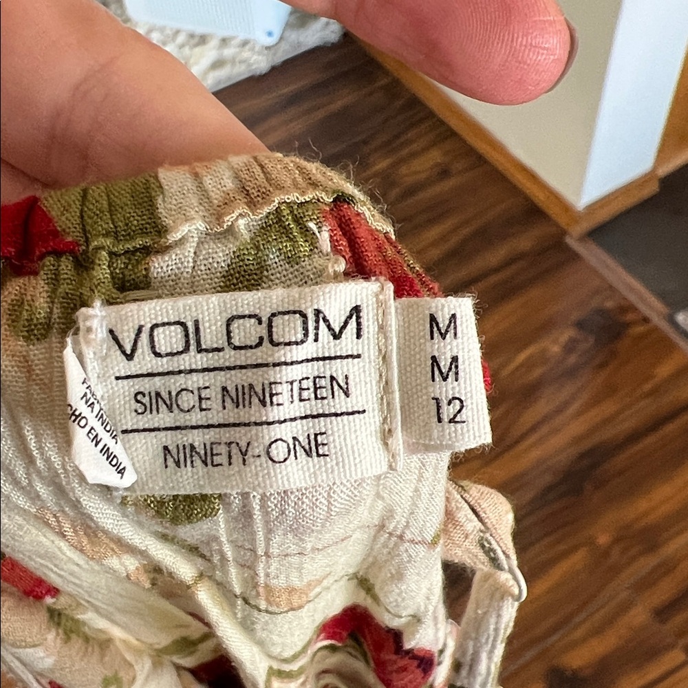 Volcom Mini Dress - Picture 3 of 3